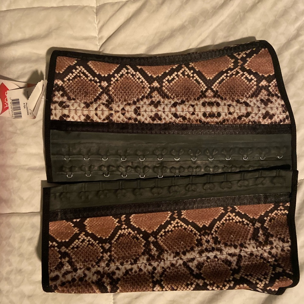 Brand New Waist Trainer from Waist Gang Society